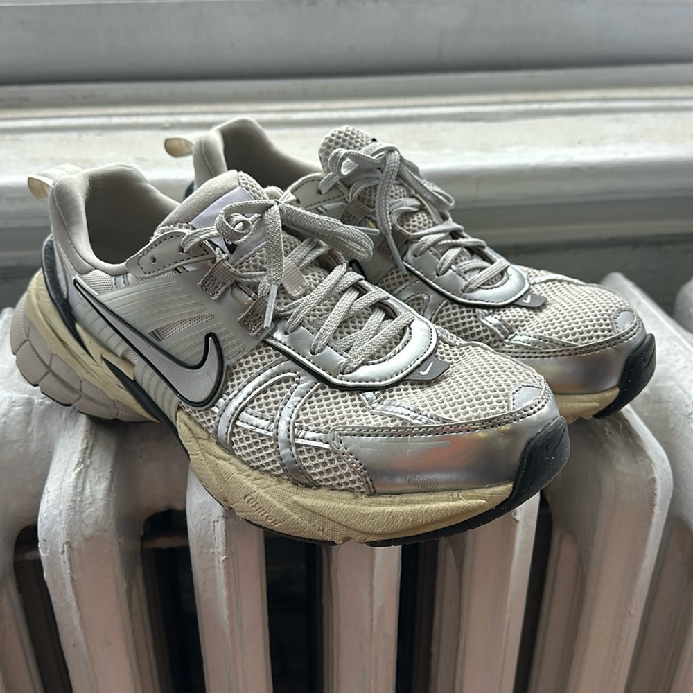 Nike V2K Run Sneakers